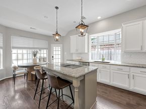 31 E Amberglow Circle, The Woodlands TX 77381