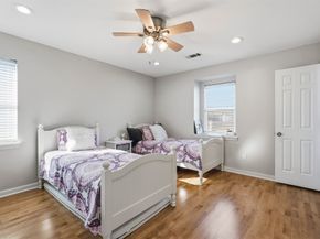 7927 Wolfield Lane, Houston TX 77071