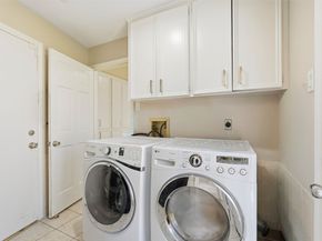 7927 Wolfield Lane, Houston TX 77071