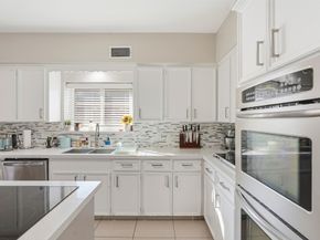 7927 Wolfield Lane, Houston TX 77071