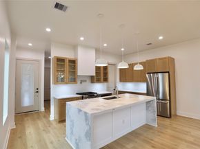 510 E 37th Street, Houston TX 77022