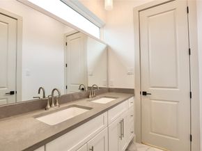 510 E 37th Street, Houston TX 77022