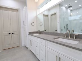 510 E 37th Street, Houston TX 77022