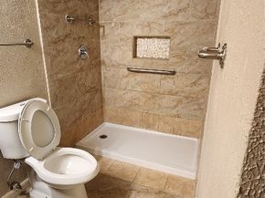 2818 S Bartell Drive 7, Houston TX 77054