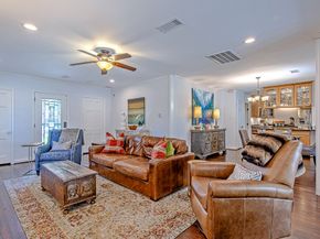 520 W 30th Street, Houston TX 77018