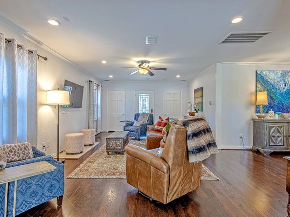 520 W 30th Street, Houston TX 77018