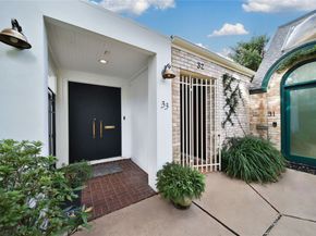 33 River Hollow Lane, Houston TX 77027