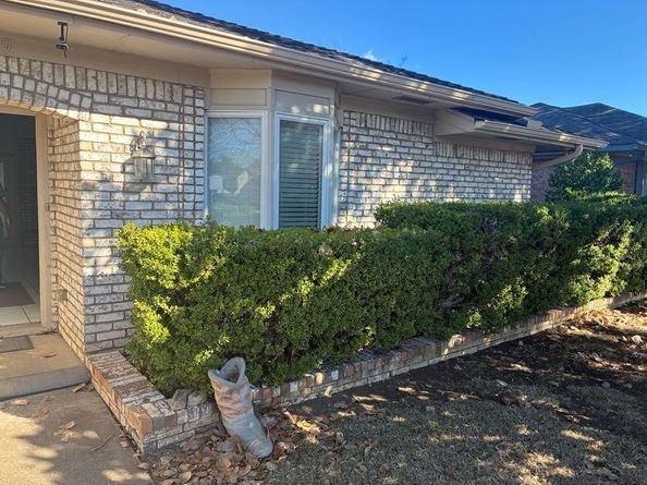 10219 Echo Ridge Court, Dallas TX 75243