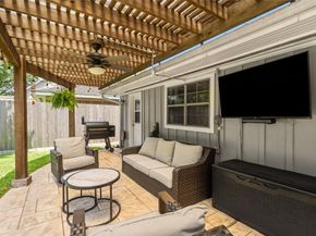 4845 Briarbend Drive, Houston TX 77035