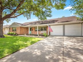 4845 Briarbend Drive, Houston TX 77035