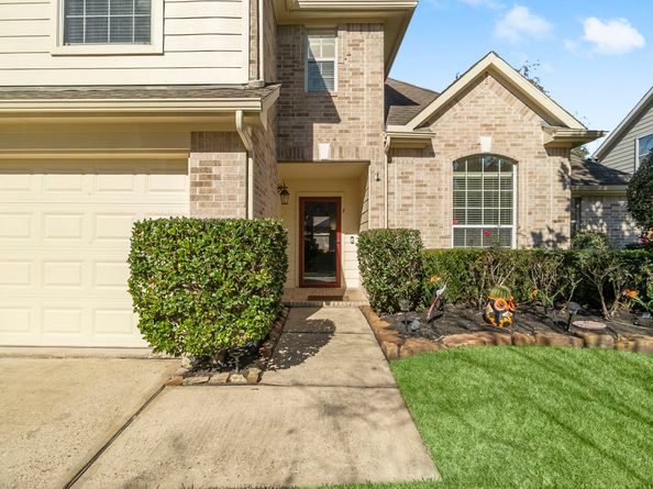 22 Ryanwyck Place, The Woodlands TX 77384