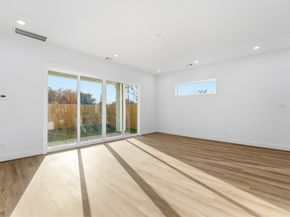 2604 Winbern Street, Houston TX 77004