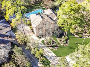 62 N Goldenvine Circle, Spring TX 77382