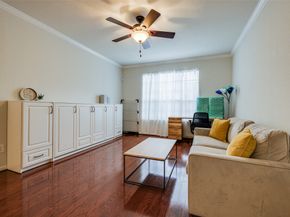 2255 Braeswood Park Drive 294, Houston TX 77030