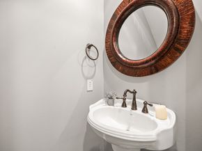 1408 Alabama Street, Houston TX 77004