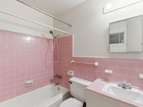 1941 Lexington Street 6, Houston TX 77098