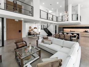 1 E Wedgewood Glen, The Woodlands TX 77381