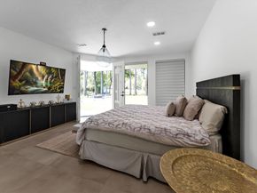 1 E Wedgewood Glen, The Woodlands TX 77381