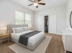 5426 E Houston Road, Houston TX 77028