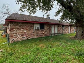 5502 Hohen Circle, Houston TX 77091