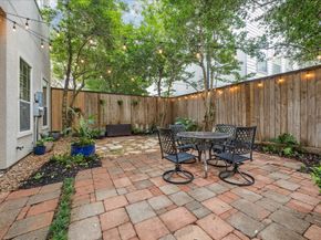 2223 Hilshire Trail Drive, Houston TX 77080
