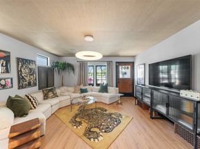 805 E 36th Street, Houston TX 77022