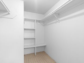 2750 Holly Hall Street 1806, Houston TX 77054