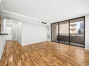 3525 Sage Road 1409, Houston TX 77056