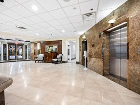 3525 Sage Road 1409, Houston TX 77056