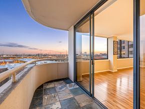 3525 Sage Road 1409, Houston TX 77056