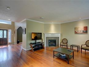 174 SPINDLE TREE Circle, The Woodlands TX 77382