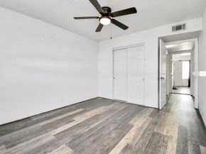 11002 Hammerly Boulevard 12, Houston TX 77043