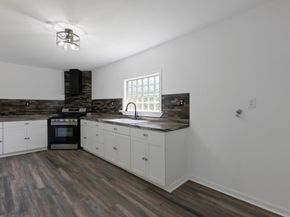 639 Manor Street, Houston TX 77015