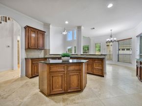 6811 Colonade Trail, Sugar Land TX 77479