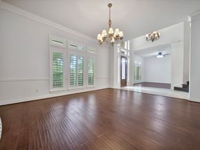 6811 Colonade Trail, Sugar Land TX 77479