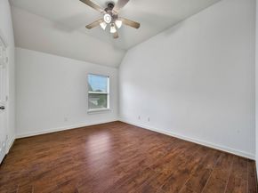 6811 Colonade Trail, Sugar Land TX 77479