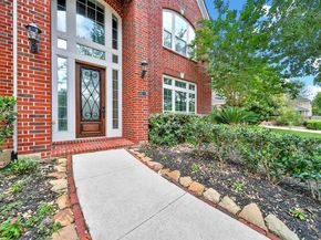 6811 Colonade Trail, Sugar Land TX 77479