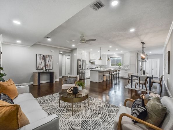 2007 Brimberry Street, Houston TX 77018