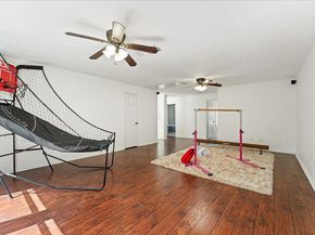 1726 Summergate Drive, Conroe TX 77304