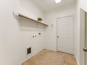 1726 Summergate Drive, Conroe TX 77304