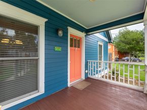 817 Gale Street, Houston TX 77009