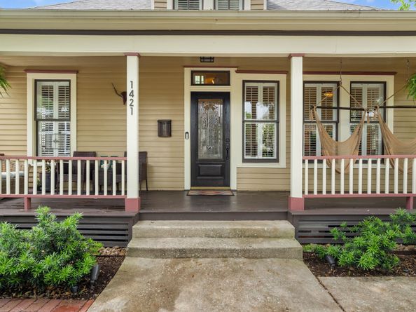 1421 Columbia Street, Houston TX 77008
