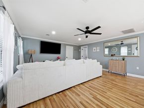 321 Reid Street, Houston TX 77022