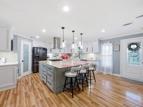 321 Reid Street, Houston TX 77022