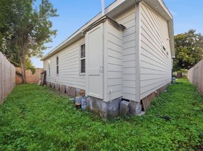 321 Reid Street, Houston TX 77022