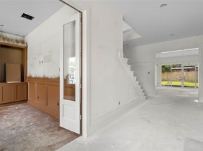 1815 Nina Lee Lane, Houston TX 77018