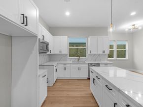 2347 Knoblock, Houston TX 77023