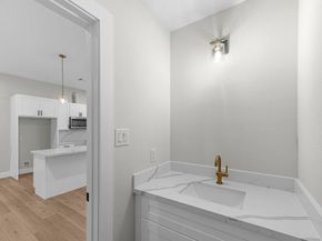 2347 Knoblock, Houston TX 77023