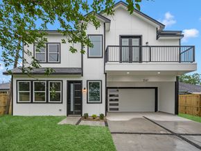 2347 Knoblock, Houston TX 77023
