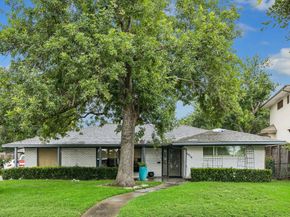 3714 N Braeswood Boulevard, Houston TX 77025